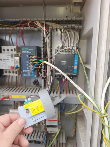 אור אין סוף חשמל אחזקה